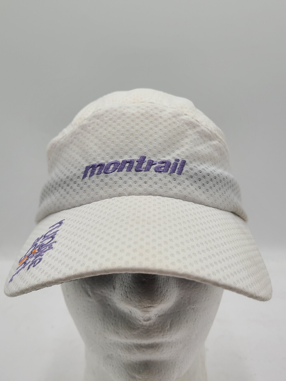 B55 Headsweats Montrail 5 Panel White Hat One Size Mesh Running Adjustable